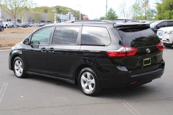 2020 Toyota Sienna LE 7 Passenger in Athens, GA - Volkswagen of Athens