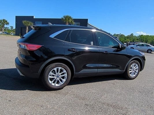 2020 Ford Escape SE in Athens, GA - Volkswagen of Athens